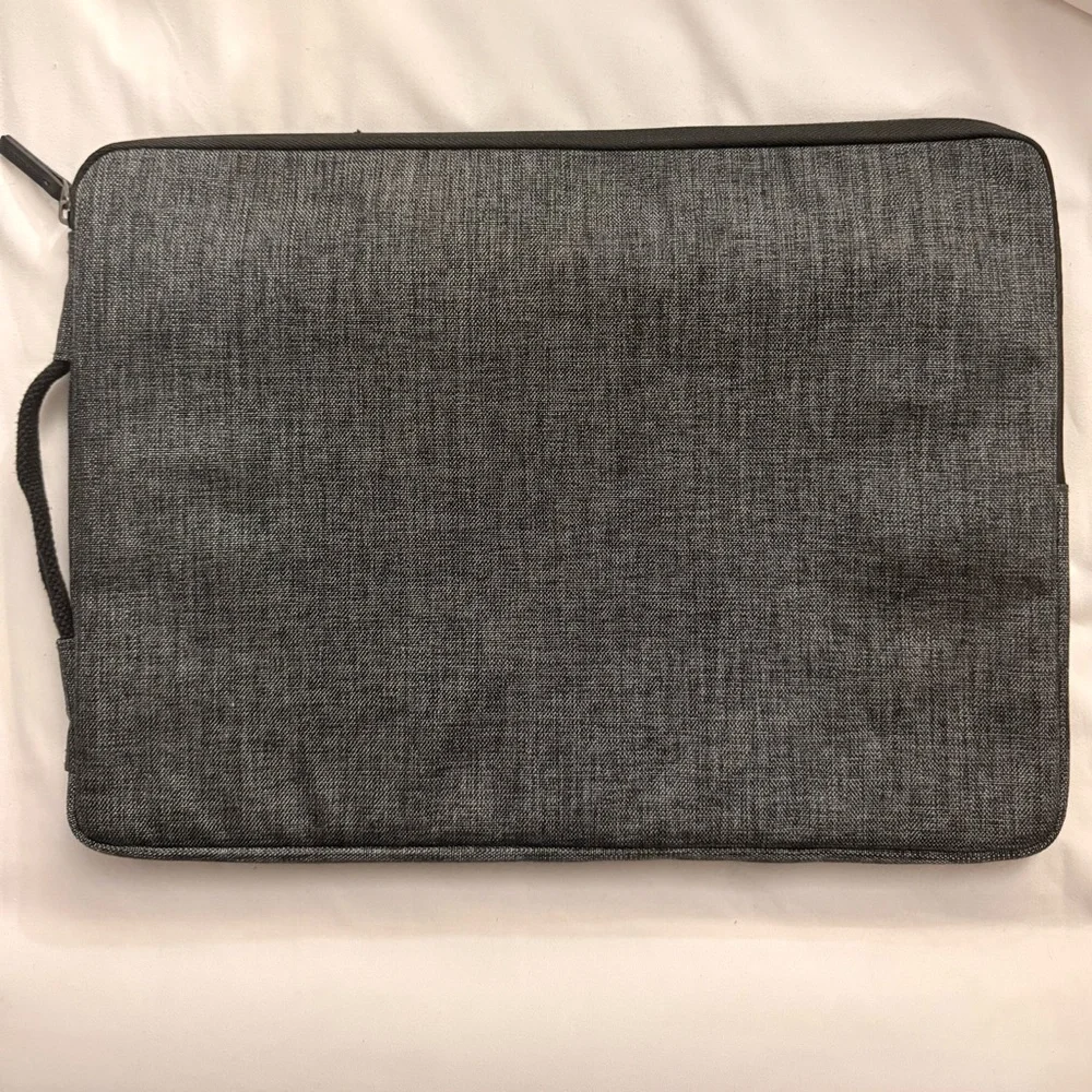 Kizuna Gray Laptop Bag